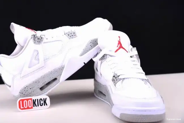 HYPE 4 Retro Jordan Oreo (2021) CT8527-100 White 0506
